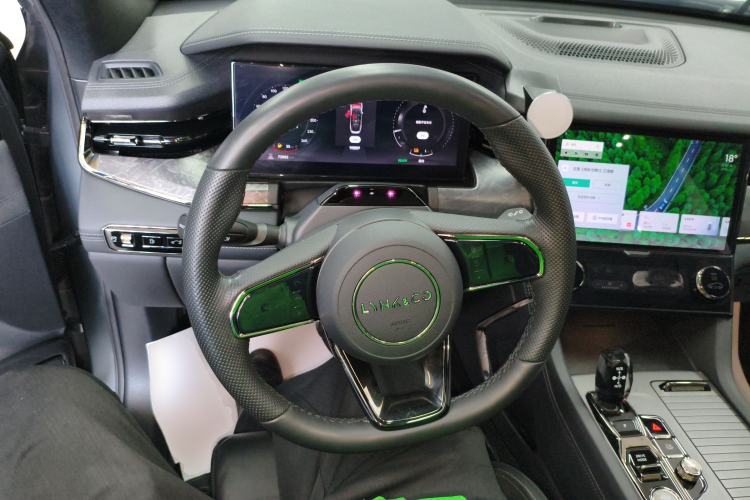 Used Lynk & Co 09 EM-P 2021 2.0T PHEV Halo Six-Seater Steering Wheel