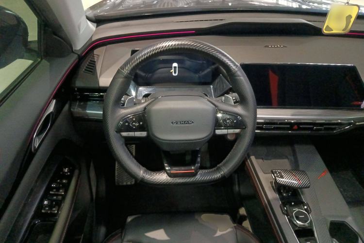 Used Oshan Z6 2022 Blue Whale 1.5T DCT Smart Edition