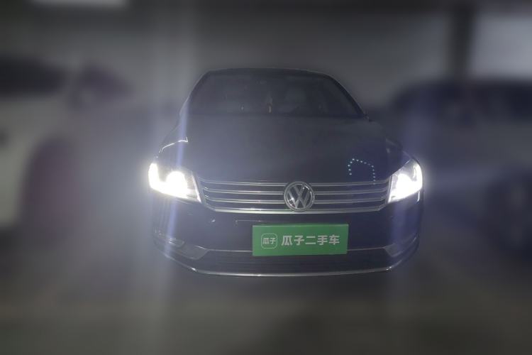 Used Volkswagen Magotan 2012 Revised 1.8TSI Luxury Version Front