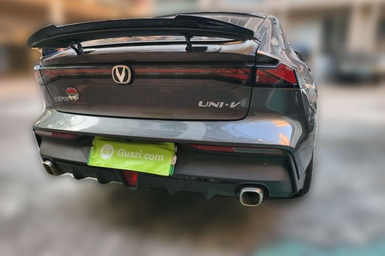 Used Changan UNI-V iDD 2023 ZhiDian iDD 1.5T 113km ZhiKu Model
