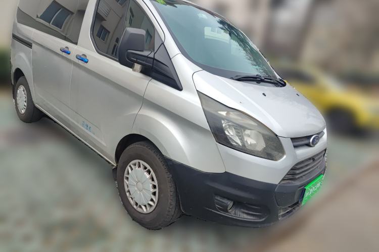 Used Ford Transit 2017 2.0T Diesel Multi-Purpose Commercial Vehicle Short Wheelbase Low Roof China V Standard
