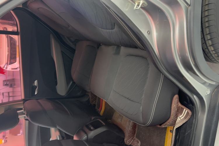 Used Baojun 510 2019 1.5L Manual Enjoyment Model 77kW China VI Emission Standard Interior 3