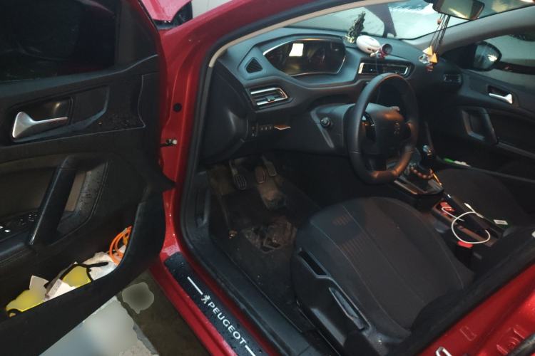 Used Peugeot 308 2019 1.6L Manual Fashion Edition China V Standard Driver Seat