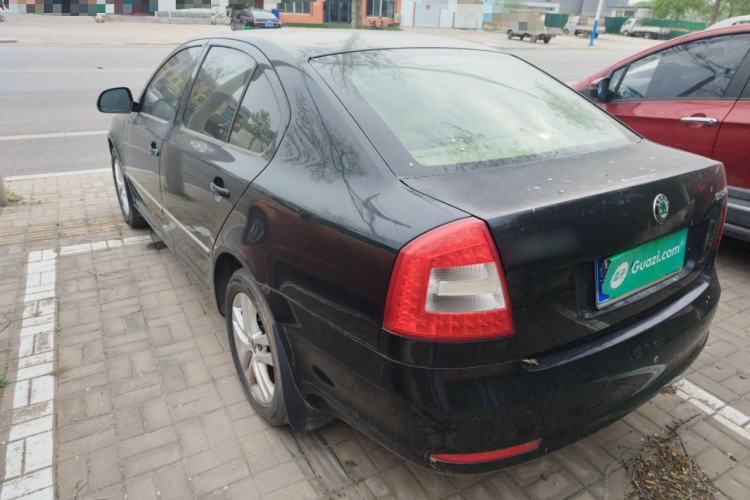 Used Skoda Octavia 2013 1.6L Manual Yijun Edition Rear Left 45 Deg