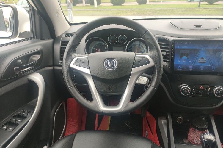Used CHANGAN CS35 2015 1.6L Manual Luxury Model China V Standard Steering Wheel