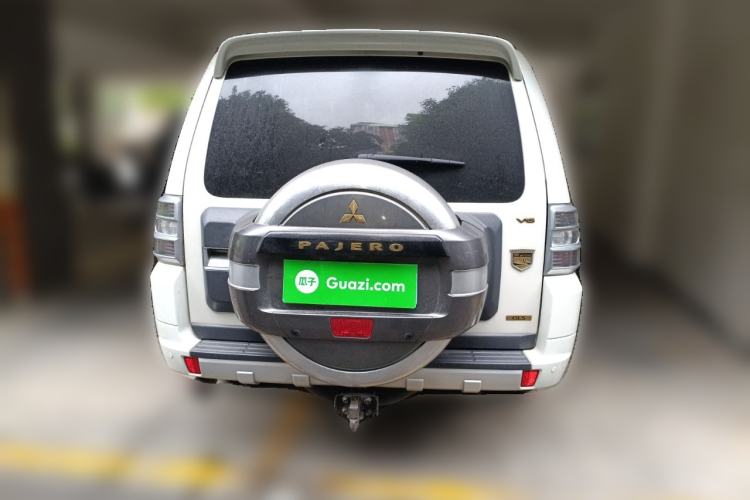 Used Mitsubishi Pajero 2018 3.0L Automatic Prestige Edition
