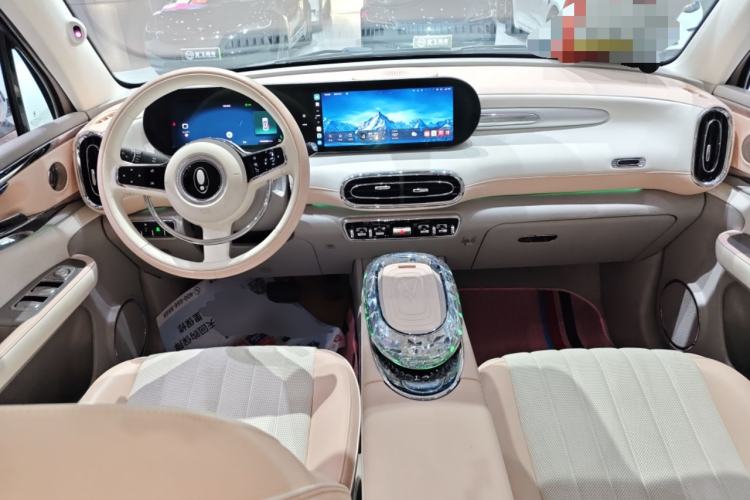 Used ORA Ballet Cat 2022 401 km Nutcracker Edition Center Console