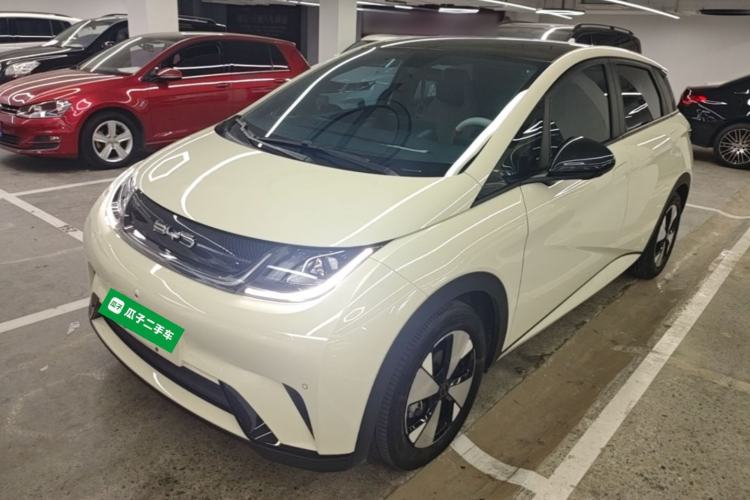 Used BYD Dolphin 2023 420 km Fashion Edition