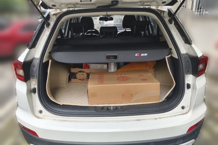 Used CHANGAN CS55 2018 1.5T Automatic Colorful Edition China V Standard Trunk