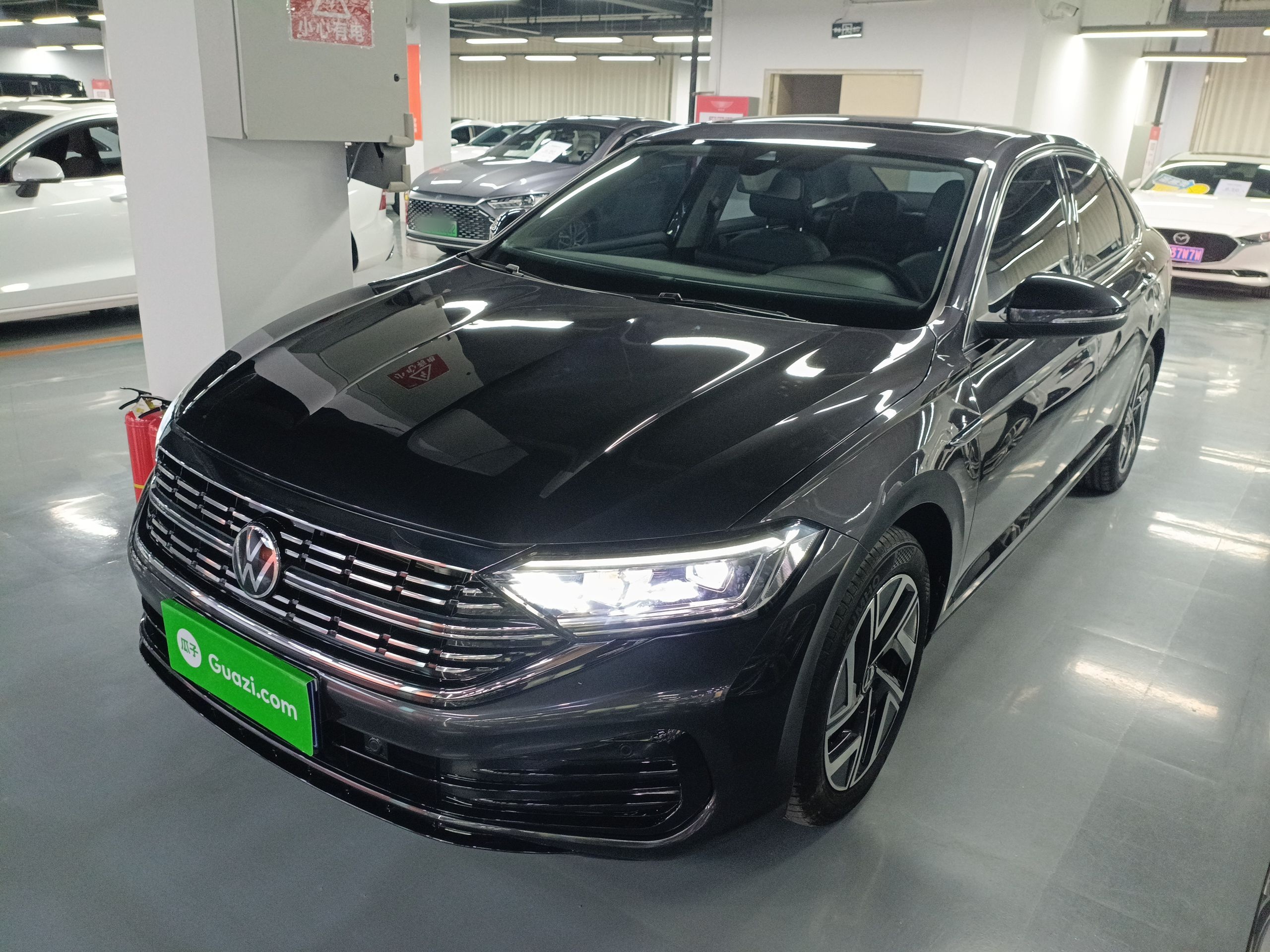 Parte inferior delantera