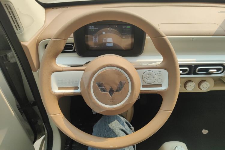 Used Wuling Hongguang MINIEV 2024 3rd Generation 215km Youth Edition