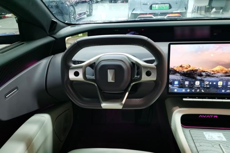 Used Avatr 12 2024 700 Three-Laser Rear-Wheel Drive Luxury Edition Steering Wheel