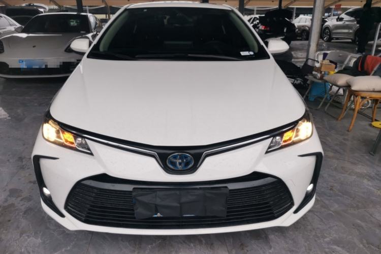 Used Toyota Corolla 2021 Dual-Motor 1.8L E-CVT Elite Edition
