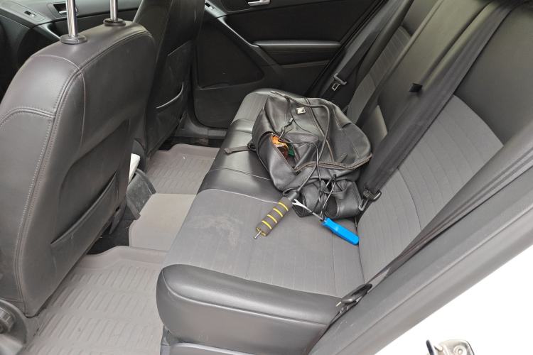 Used Volkswagen Tiguan 2013 1.8TSI Manual Two-Wheel Drive Trend Edition Left Rear Seat