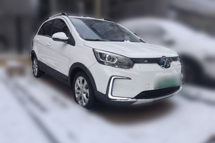 Used BAIC New Energy EC5 2019 New Style Edition Front Right 45 Deg
