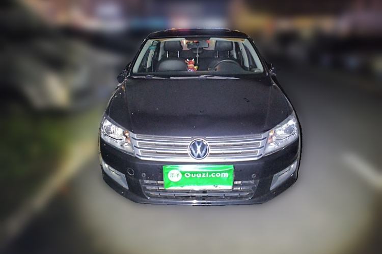 Used Volkswagen Santana 2013 1.6L Manual Comfort Edition
