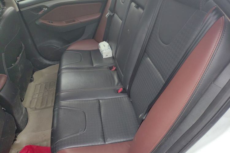 Used BYD G5 2014 1.5TI Manual Luxury Edition