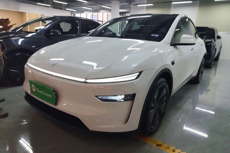 Used Tesla Model Y 2025 Long-Range All-Wheel Drive First Edition