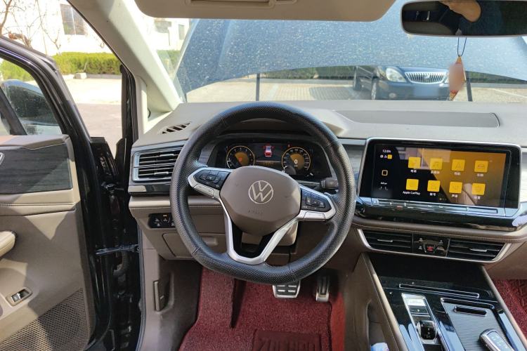 Used Volkswagen Viloran 2022 380TSI Luxury Edition Steering Wheel