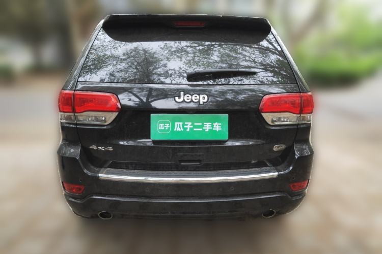 Used Jeep Grand Cherokee 2015 3.6L Luxury Navigation Edition Rear