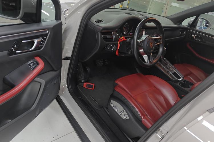 Used Porsche Macan 2021 Macan 2.0T
