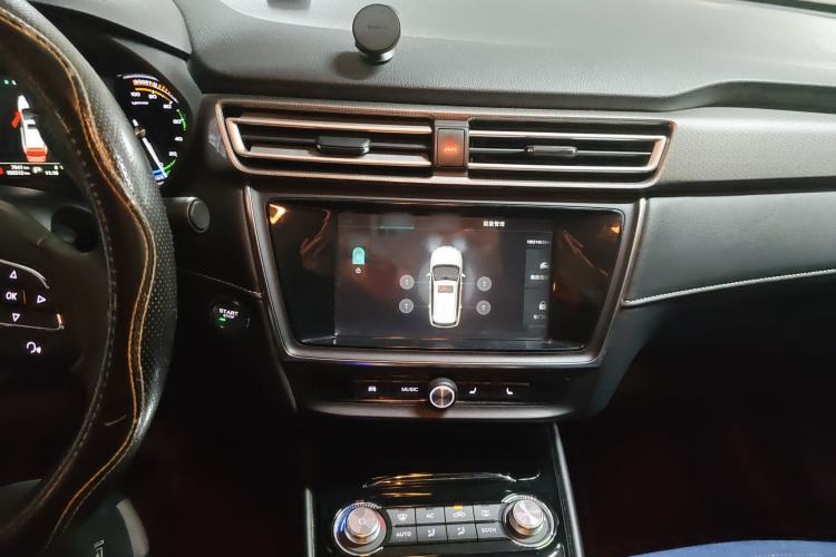 Used Roewe Ei5 2019 Smart Connect Supreme Edition Audio And AC Panel