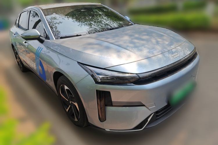 Used Geely Galaxy L6 2025 EM-i 140km Starship Edition Front Right 45 Deg