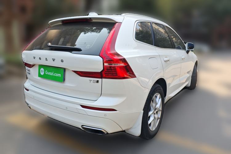 Used Volvo XC60 2019 T5 4x4 Smart Edition China V Standard