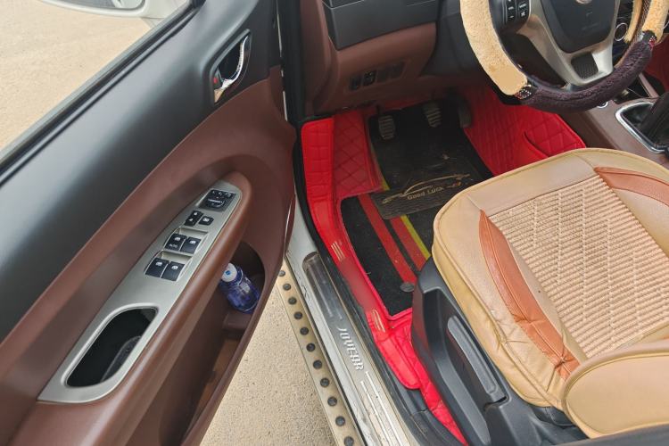 Used FORTHING Joyear X5 2016 1.6L Manual Luxury Model Driver Seat