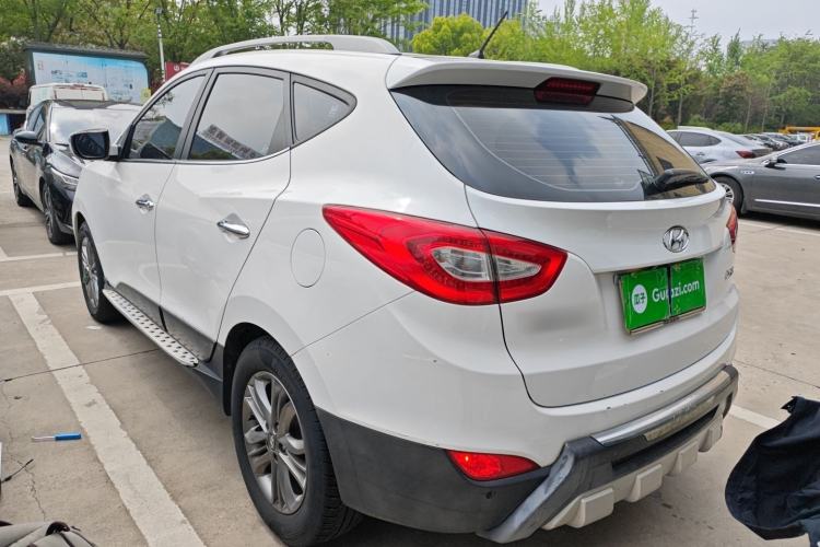 Used Hyundai ix35 2015 2.0L Automatic 2WD Smart Type China IV
