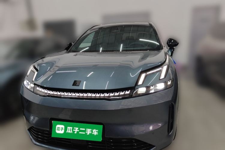 Used Lynk & Co 08 EM-P 2025 220 km All-Wheel-Drive Performance Halo