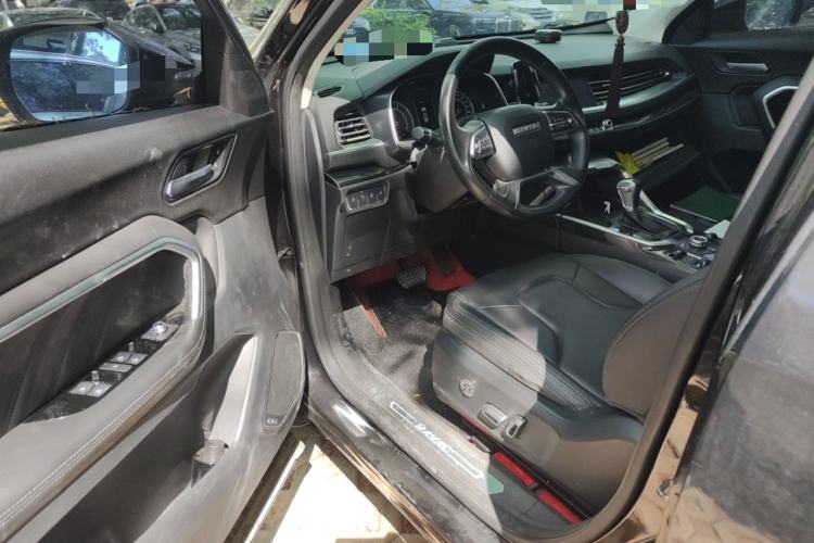 Used Haval H6 2017 Blue Label 1.5T Automatic Two-Wheel Drive ZhiShang Model