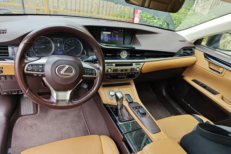 Used Lexus ES 2015 200 Elite Edition