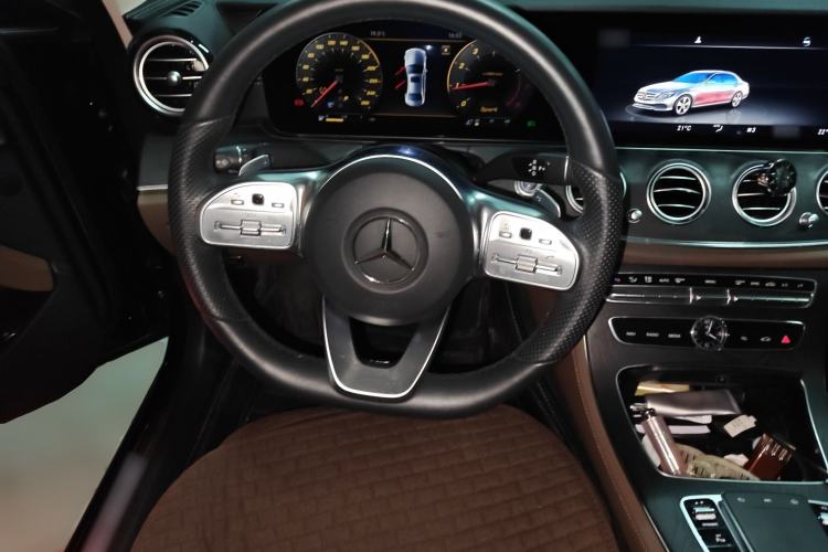 Used Mercedes-Benz E-Class 2019 Restyled E 300 L Sporty and Stylish Edition Steering Wheel