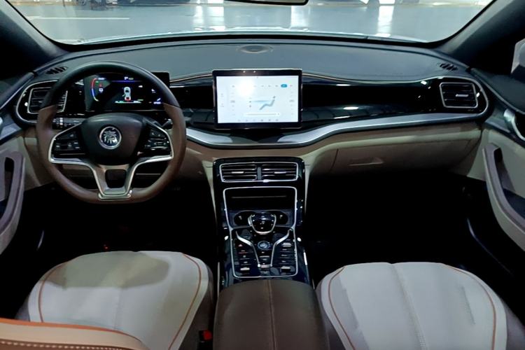 Used BYD Qin PLUS 2024 Honor Edition EV 510KM Leading Model