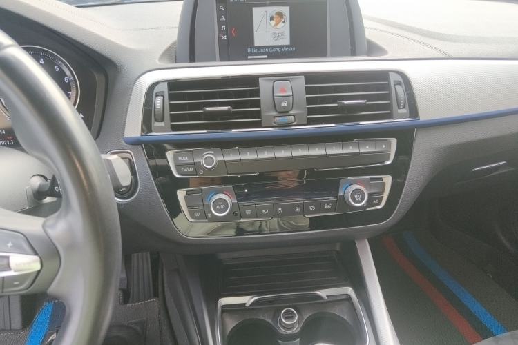 Used BMW 1 Series 2018 120i M Sport Package Audio And AC Panel