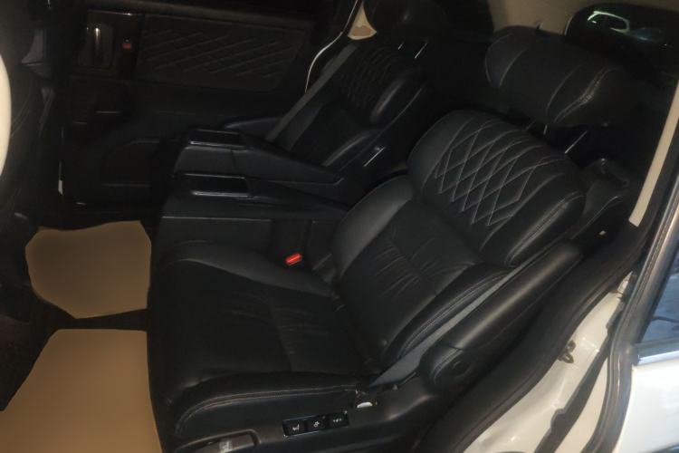 Used Honda Elysion 2019 2.0L Hybrid Supreme Edition