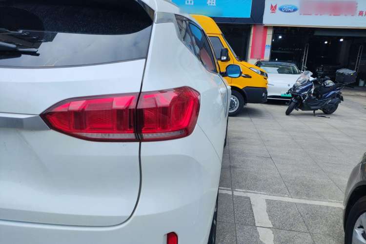 Used Wey VV6 2019 2.0T Two-Wheel-Drive Flagship Version China VI Standard