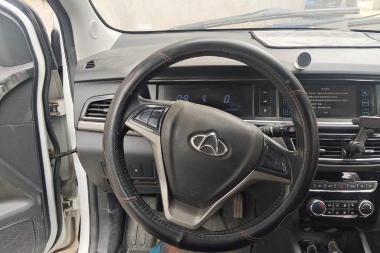 Used CHANGAN KAICHENG Oushang A600 2017 1.5L Manual Luxury Model Steering Wheel