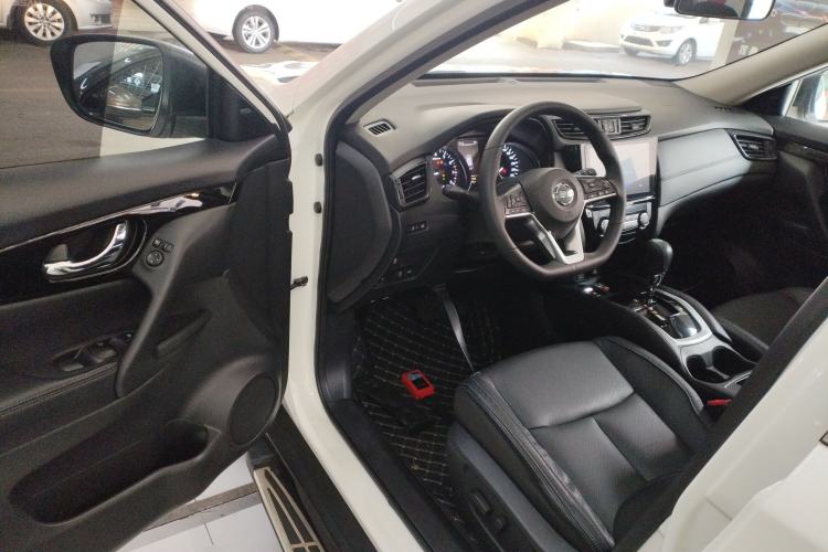 Used Nissan X-Trail 2019 2.0L CVT Comfort Edition 2WD Driver Seat