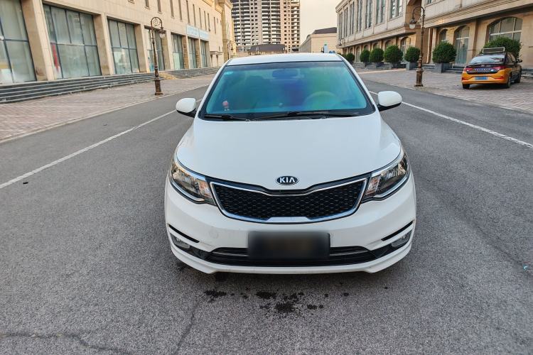 Used Kia K2 2015 Sedan 1.4L MT GLS
