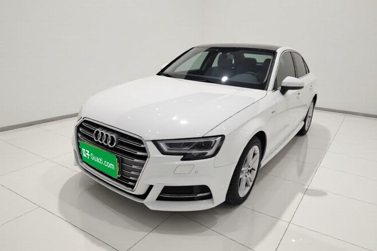 Used Audi A3 2020 Limousine 35 TFSI Fashion Edition China VI Emission Standard
