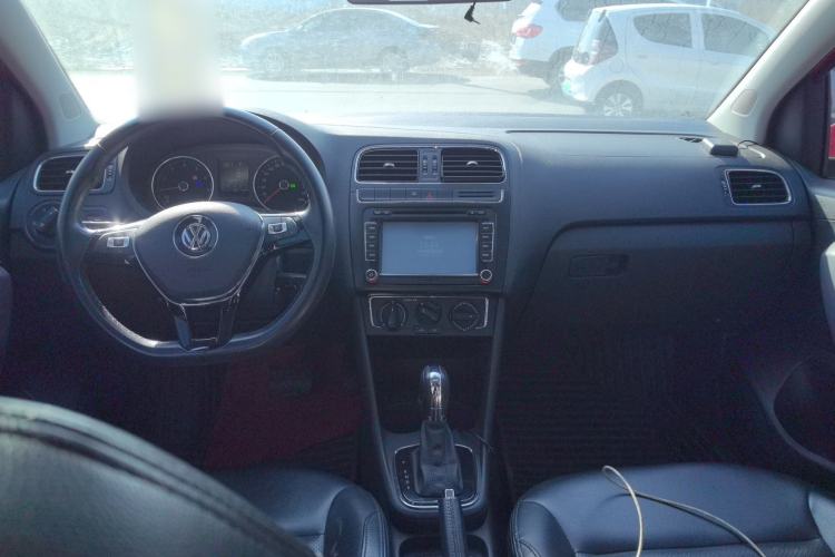 Used Volkswagen Polo 2016 1.6L Automatic Comfort Model