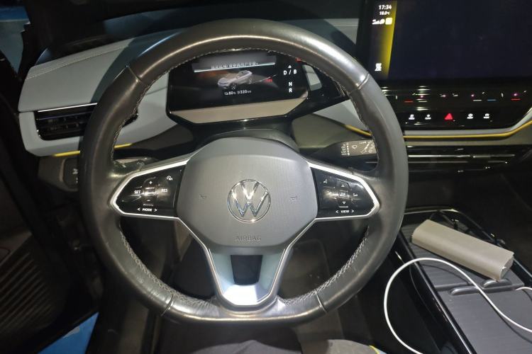 Used Volkswagen ID.4 X 2022 Smart Enjoyment Long-Range Edition Steering Wheel