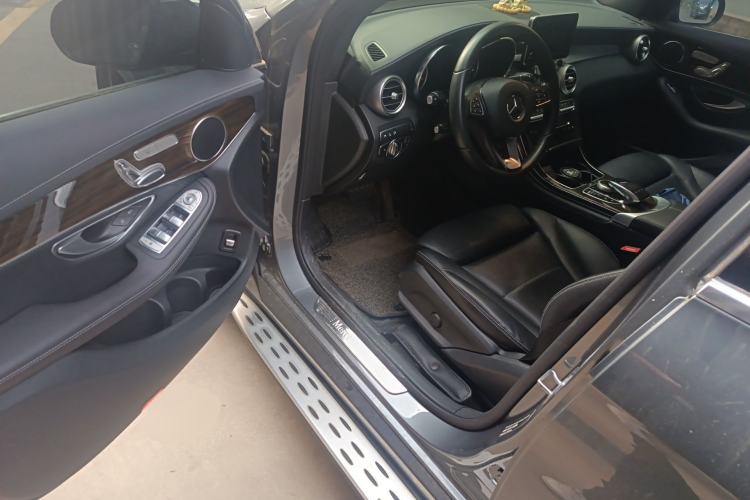 Used Mercedes-Benz GLC 2019 GLC 260 L 4MATIC Luxury Model
