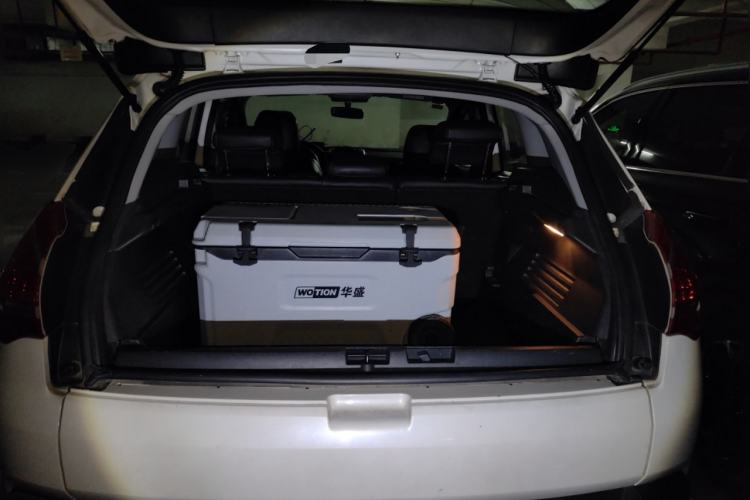 Used Peugeot 3008 2015 2.0L Automatic Classic Edition Trunk