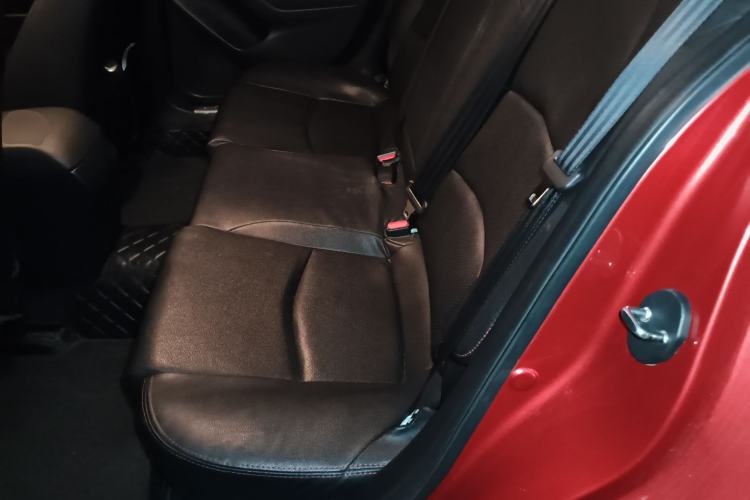 Used Mazda Mazda 3 Axela 2016 Sedan 1.5L Automatic Comfort Model
