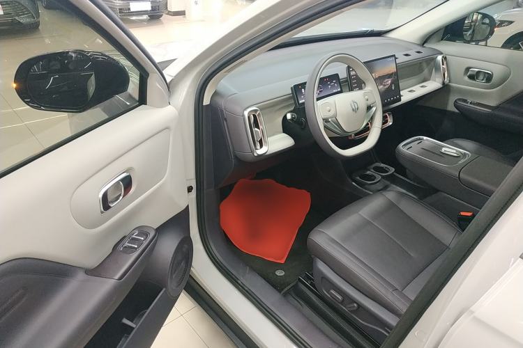 Used Leapmotor B10 2025 600 LiDAR Version Driver Seat