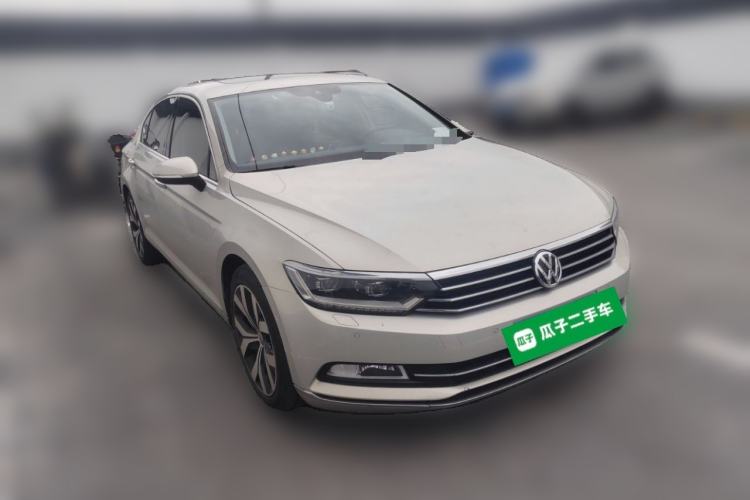 Used Volkswagen Magotan 2018 330TSI DSG Luxury Model
