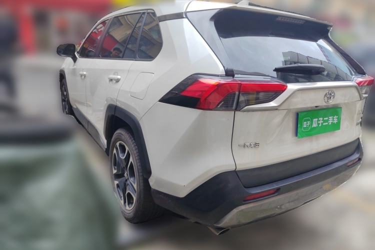Used Toyota RAV4 2020 2.0L CVT Two-Wheel Drive Prestige Edition
